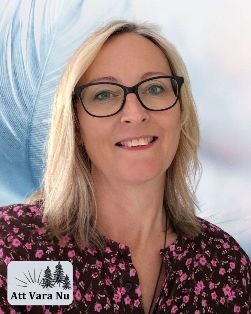 medium carola lidstrom